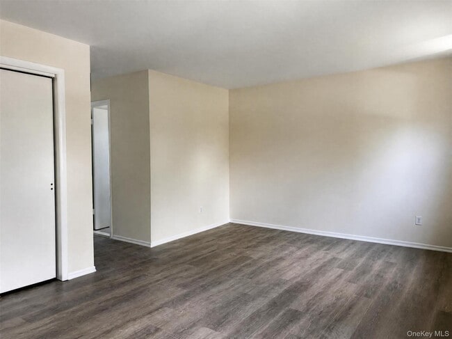 Photo - 3b Park Manor Ct