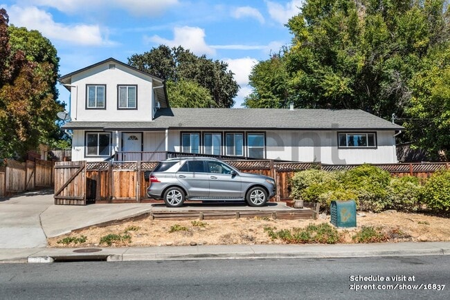 Photo - 1967 Solano Way