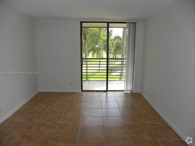Building Photo - 8050 W McNab Rd Unit 206 Rental