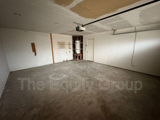 Photo - 737 S Spruce St