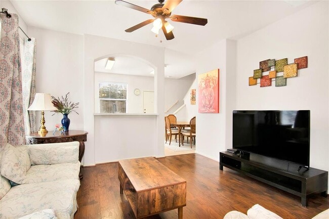 Photo - 14416 Lewis Carroll Ln