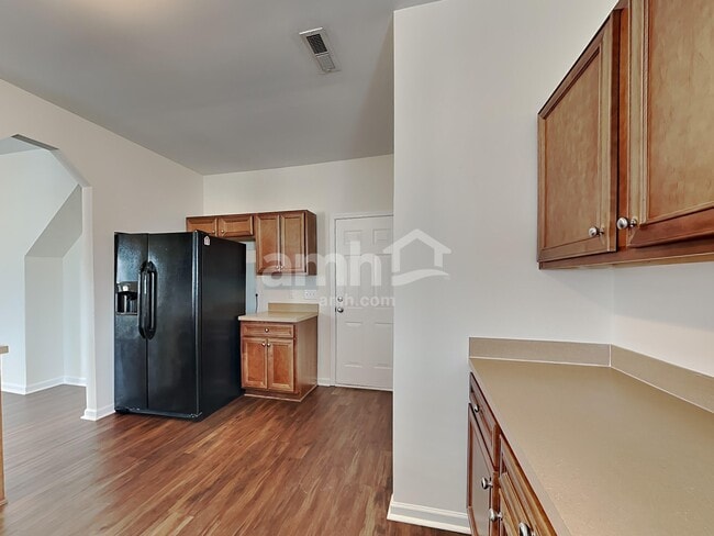 Photo - 2321 King Malcolm Ln