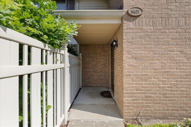 19627 Northridge Dr