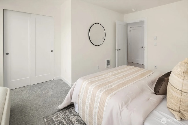 Photo - 1520 Hollow Dale Pl