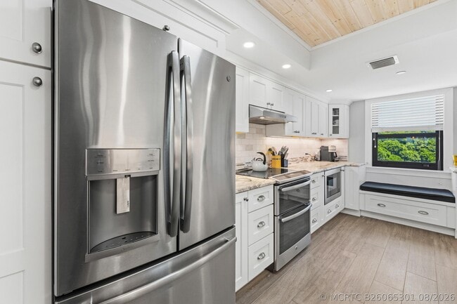 1748 Jupiter Cove Dr Unit 517A