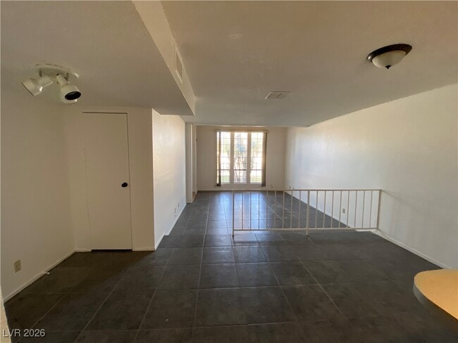 Photo - 6544 Ironbark Ln