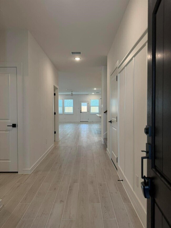 Photo - 4727 Bay Vista Dr