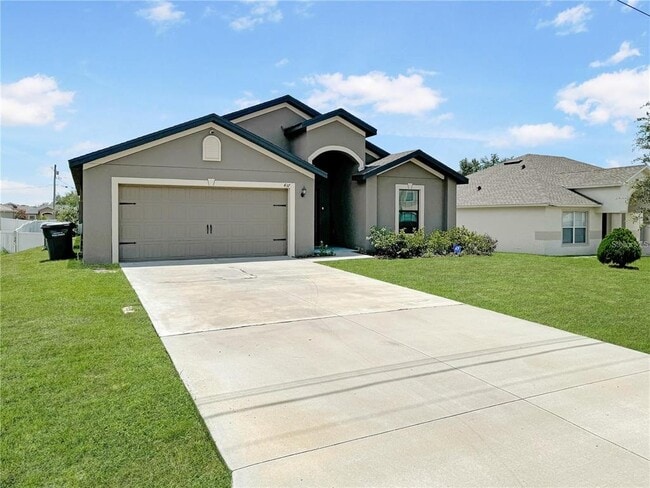 Photo - 437 Peace Ct