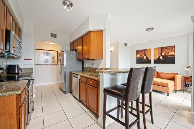 Building Photo - 9021 SW 94th St Unit 707 Rental