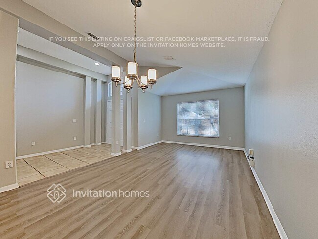 Photo - 10716 Leader Ln