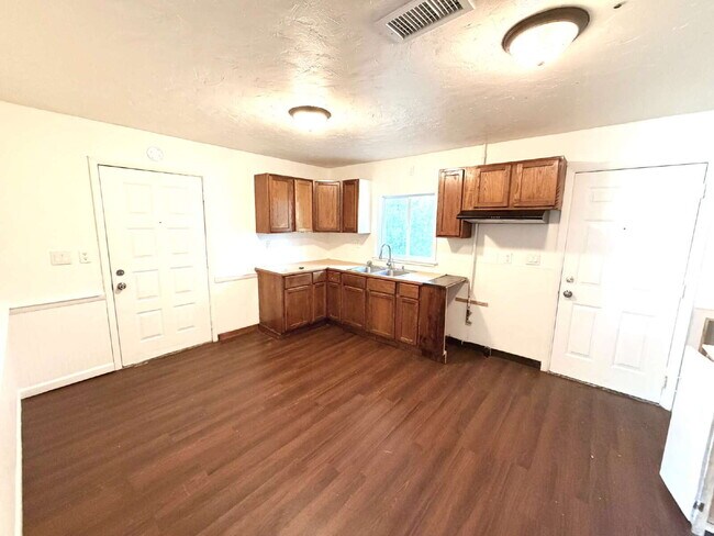 Ranch style 3-bedroom, 1-bath, attached garage and nice backyard!