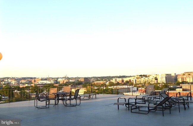 Photo - 1245 13th St NW Unidad 902