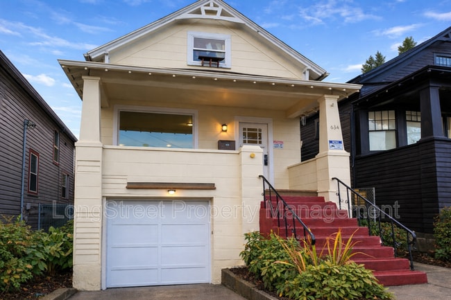 Photo - 634 SW Grant St. Unit 1