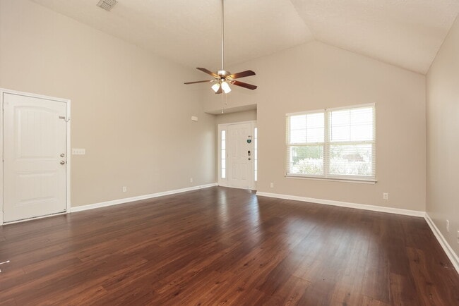 Photo - 2333 Cason Trail