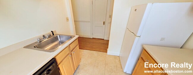 Photo - 16 Queensberry St Unidad 18