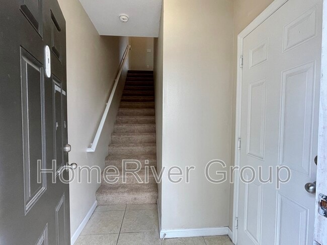 Building Photo - 6047 Gibson Ave Rental