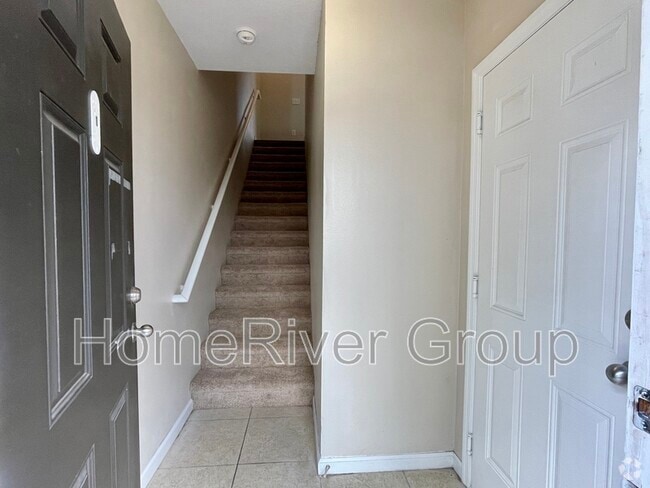 Building Photo - 6047 Gibson Ave Rental