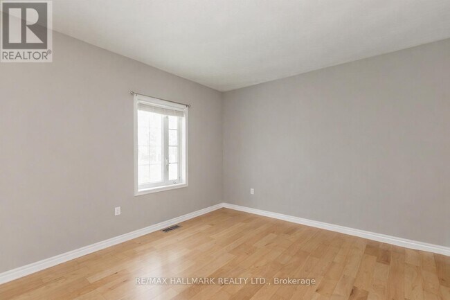 Photo - 29 Wildwood Trail