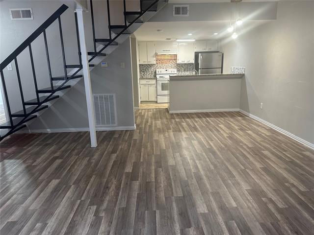 Photo - 3121 Park Ln Unit 1147