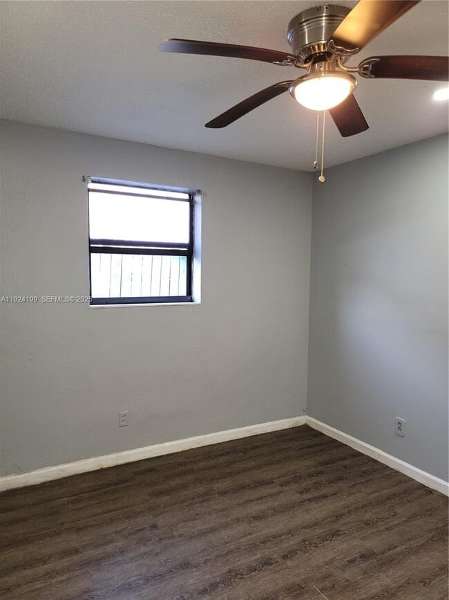 Photo - 1710 SW 70th Way Unit 1710