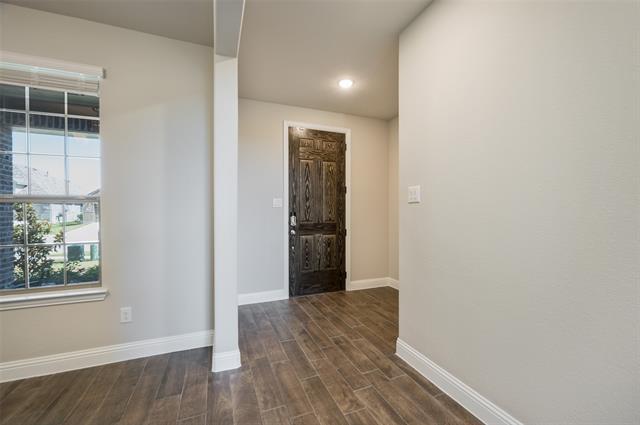 Photo - 6005 Horsetail Dr