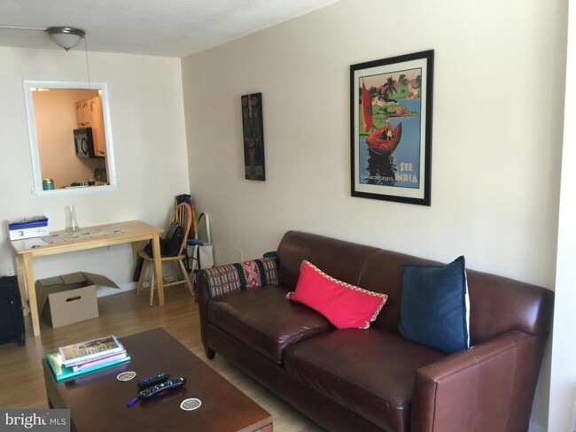 Photo - 1301 20th St NW Unit 207