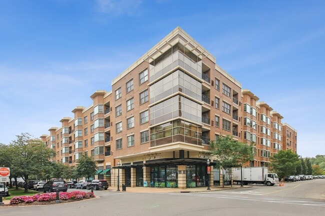 Building Photo - 22 Ave at Port Imperial Unit 208 Rental