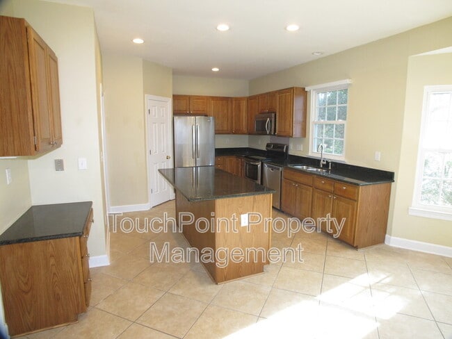 Photo - 6532 Outerbridge Lane