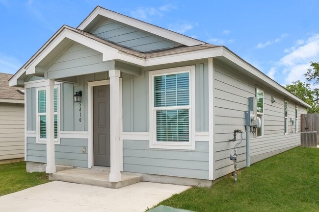 Photo - 5410 Verdugos Pl