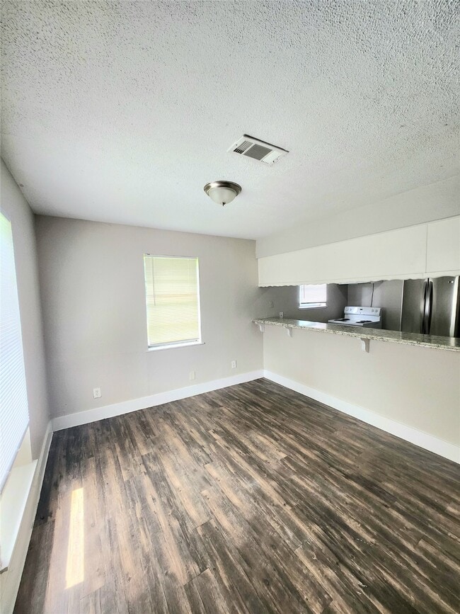 Photo - 9110 Kentshire Dr