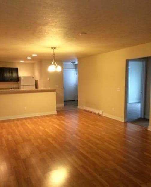 Cocina y área de comedor - Terrace Bluff Condominiums