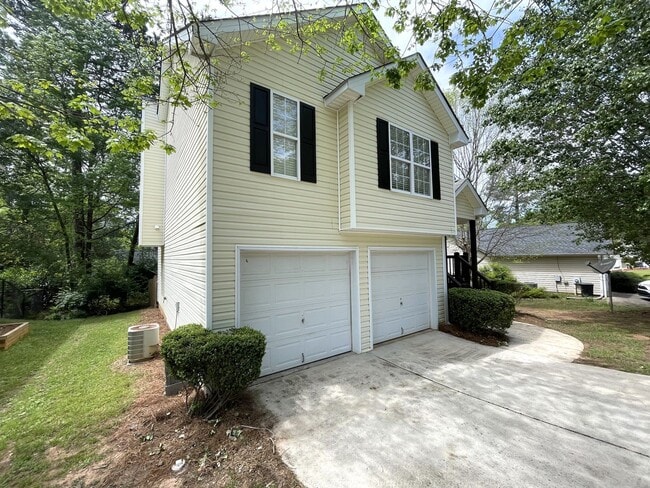Photo - Renovated 3br House in East Athens