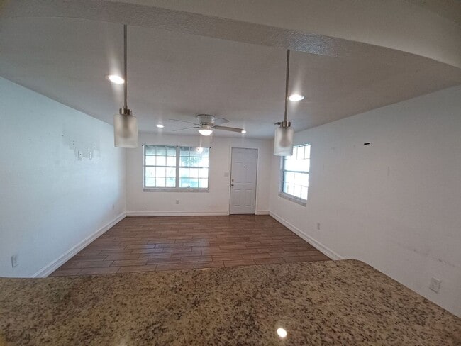 Photo - Priced to Rent 3/2 in Fort Myers