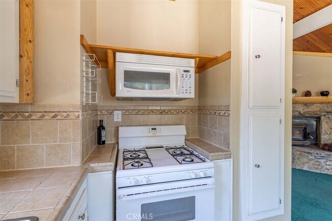 Photo - 464 Los Angeles Ave