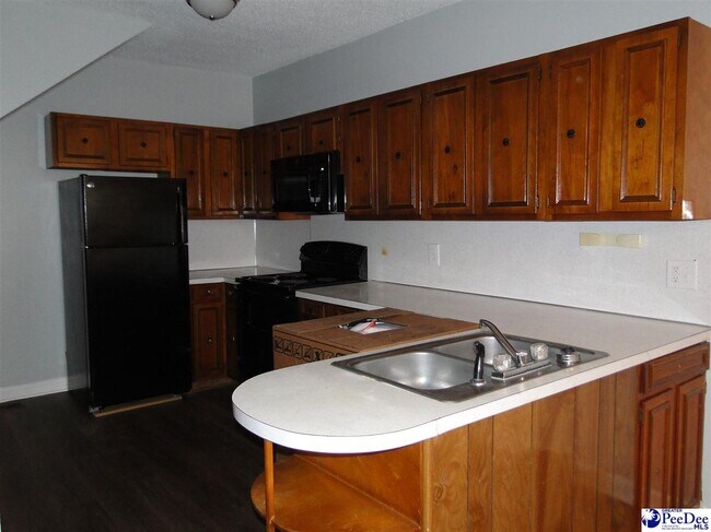 Photo - 601 N Dargan St