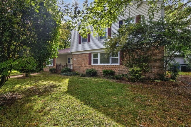 Photo - Lakeville Estates