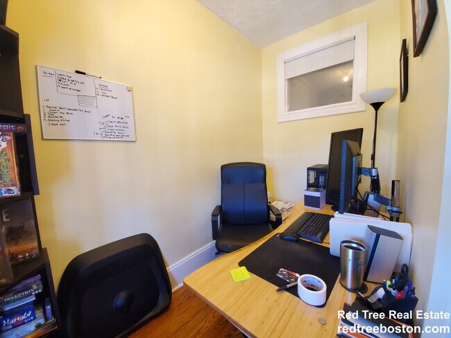 Photo - 22 Belmont St Unit 3