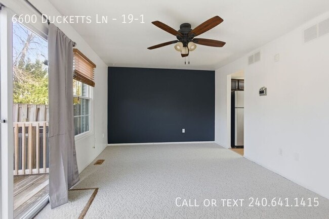 Photo - 6600 Ducketts Ln