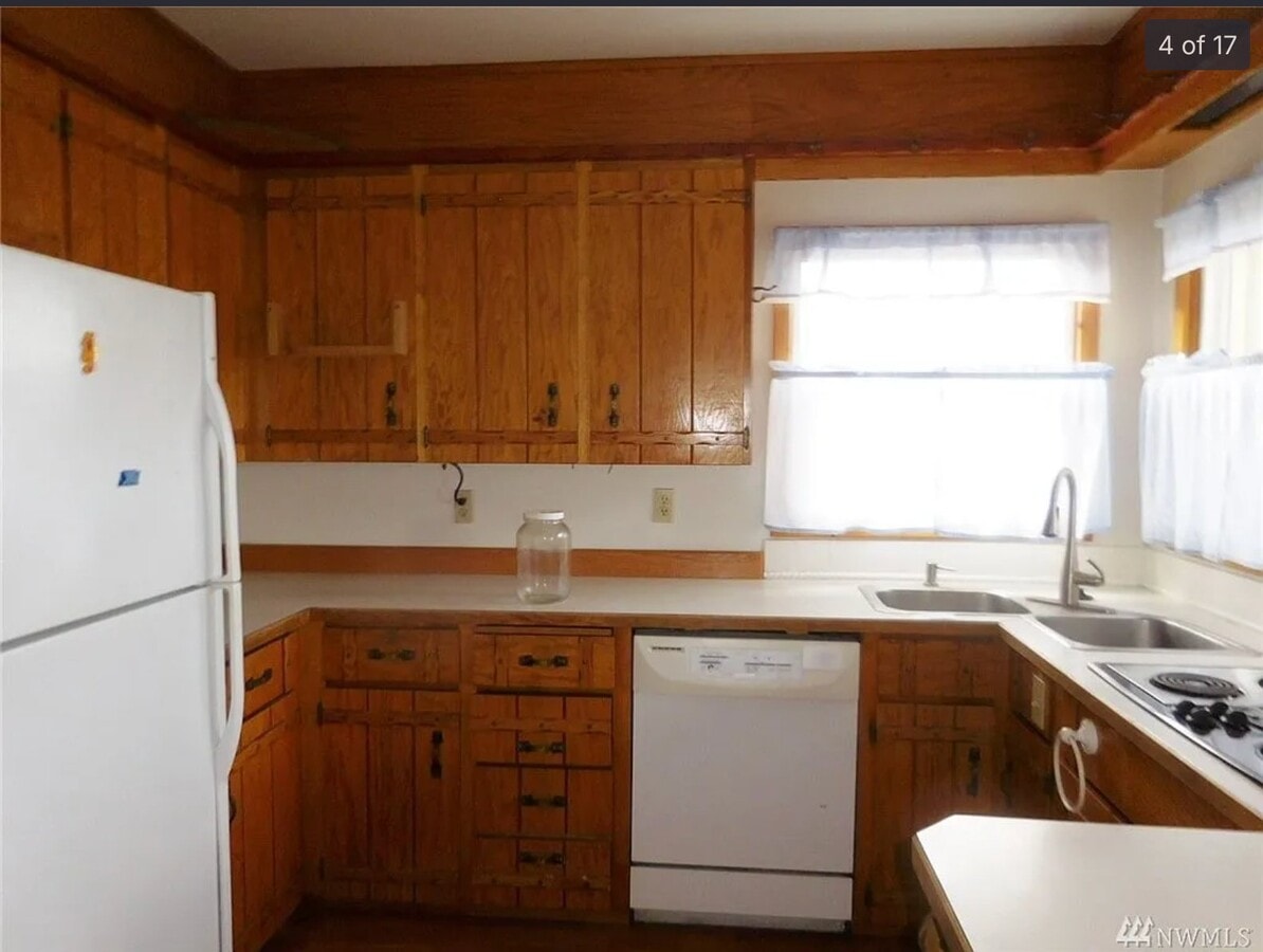 Photo - 614 S Stevens St