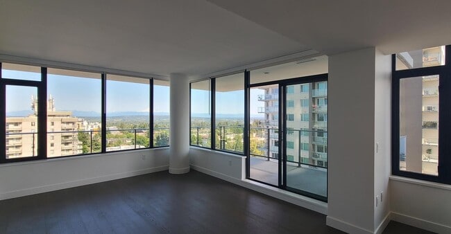 Photo - 1588 Johnston Rd Unit 1205