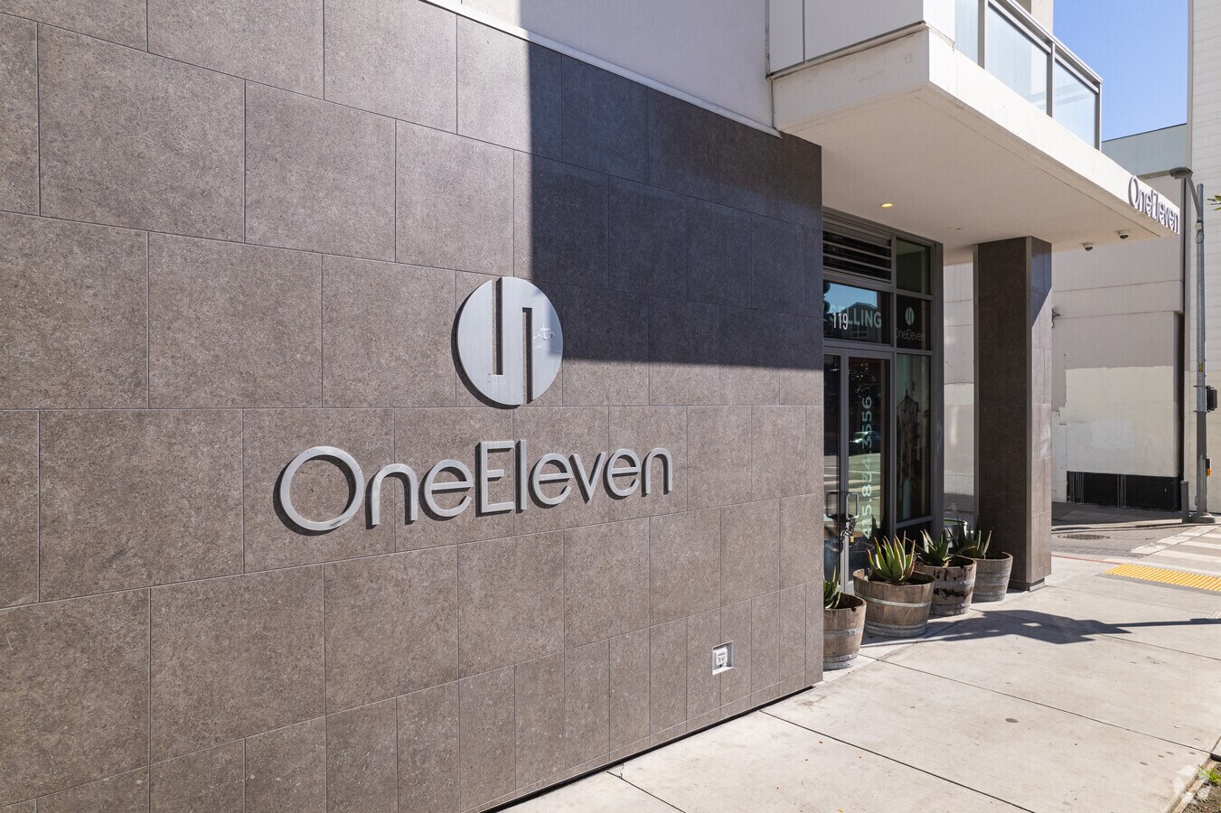 Entrada - OneEleven