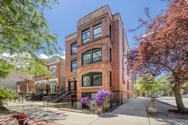 Photo - 800 S Loomis St Unit 2