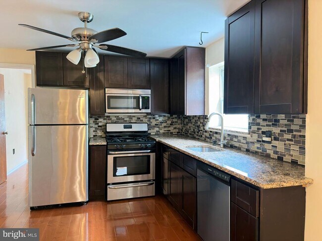 Photo - 1710 Federal St Unidad 2A