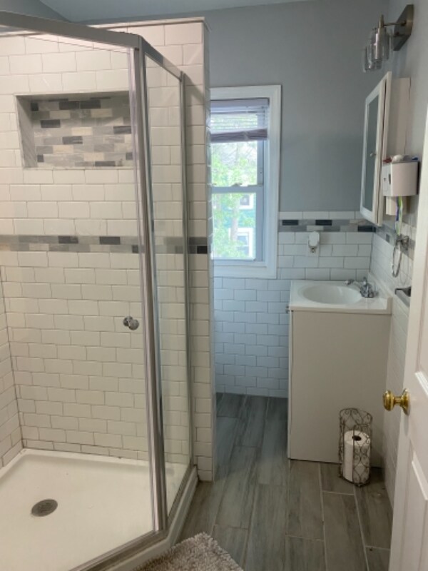 Photo - 101 W Franklin St Apartment Unit 2