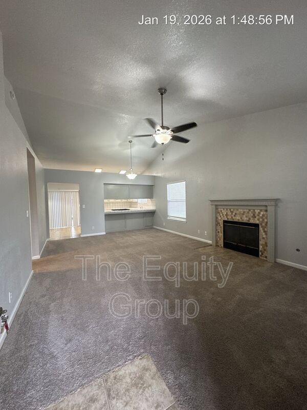 Photo - 819 S Pinkham St