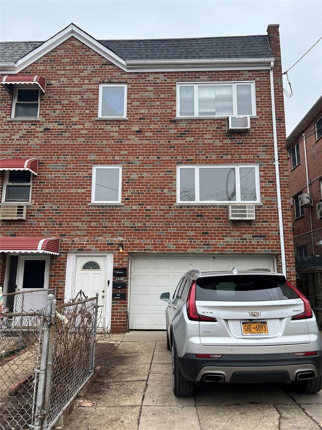 Building Photo - 1350 Edwards Ave