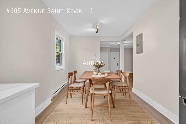 Building Photo - 4605 Ave Saint-Kevin Unit 1