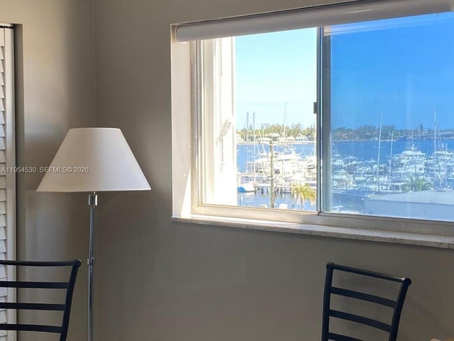 Photo - 100 Waterway Dr S Unit 401