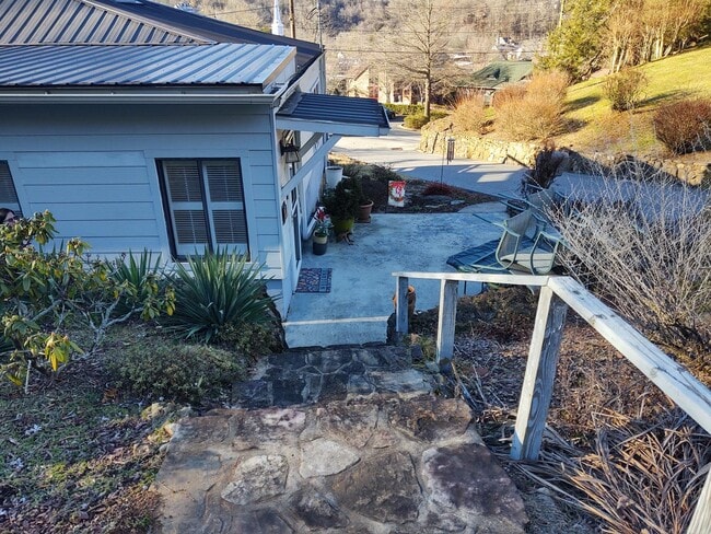 Photo - Wake Up to the View of the Great Smoky Mountains overlooking picturesque Downtown Sylva!!