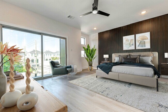 Photo - 5640 Dolores St